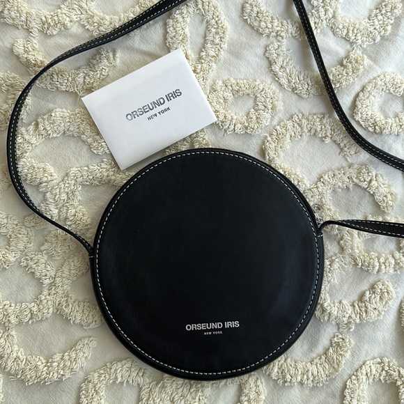 Orseund Iris Leather Circle Crossbody Bag - Picture 3 of 9